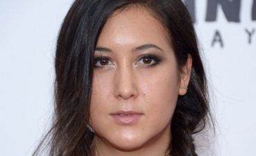 “Over The Moon” – Singer Vanessa Carlton Is Pregnant