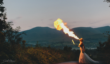 PICTURE: One Irish Bride’s AMAZING Surprise for Guests