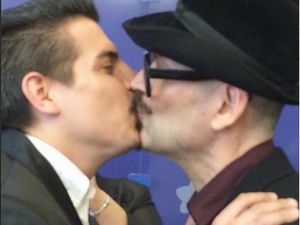 Instagram Remove Picture Of Gay Couple Kissing On Their Wedding Day