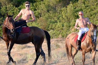 He’s On A Horse. Oh, Just Zac Efron On A Horse With No Top On. Nothing To See Here