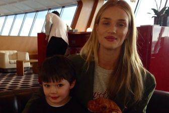Picture Perfect: Boy Meets Supermodel In Airport Wearing The Greatest T-Shirt Ever