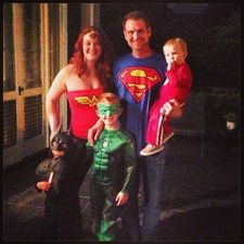 Husband Discovers Wife In Photo Taken 17 Years Before They Met