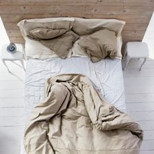 Here’s Why You Definitely SHOULDN’T Be Making Your Bed In The Mornings…