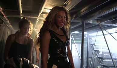 WATCH: Jay Z’s Birthday Present To Beyoncé Puts To Bed Those Split Rumours