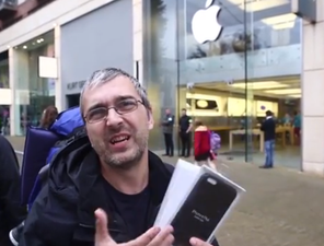 VIDEO: Man Spends 44 Hours in Line for iPhone to Win Back Estranged Wife