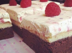 Sunday Sweet Treat: Raspberry Cheesecake Brownies