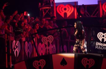 Singer Splits From Long-Term Love?!