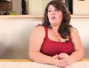 VIDEO: This Woman Suffers from PGAD and Has 180 Orgasms in Two Hours