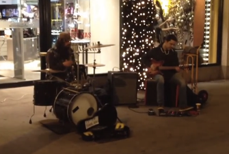 WATCH: Nirvana Receives Some Acoustic Treatment From Buskers On Grafton Street