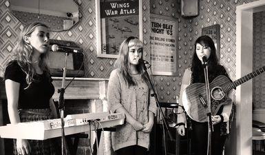 The Sunday Sessions: Irish Trio Wyvern Lingo Blow Us Away With Two Haunting Performances