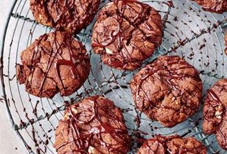 Sunday Sweet Treat: Devil’s Double Choc Malt Cookies