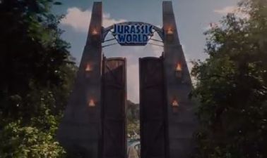 Teaser Trailer Released for ‘Jurassic World’