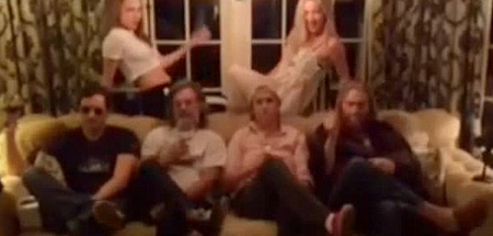 WATCH: Cara Delevingne And Kate Hudson Look Like They Had The Best Craic On Thankgiving
