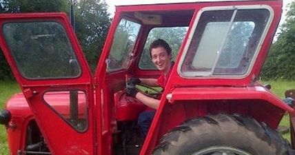 Is This 2015’s GOSH Girl?! Proof That Irish Lads Are Absolute Chancers