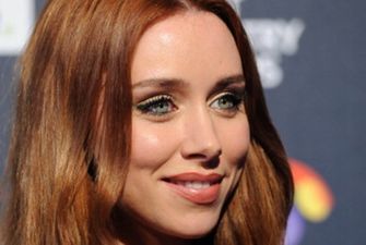 PICTURES: Una Foden Enjoys Festive Day Out with Daughter Aoife Belle