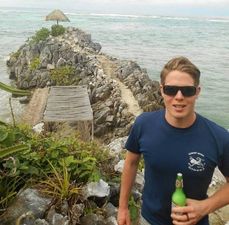 Ladies – Fancy A Free Trip Around the World With This Man?