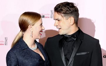 Confirmed! Scarlett Johansson Got Married In Montana Two Months Ago