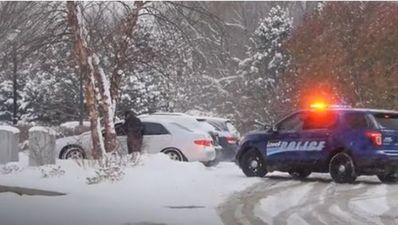 The Soundest Police Ever – Motorists Get A Festive Surprise When Police Pull Them Over
