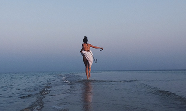 Instagram Users Accuse Kendall Jenner Of Photoshopping Pictures