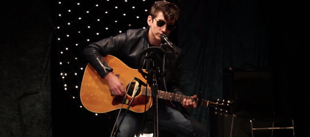 Happy Birthday Alex Turner – 10 Of Arctic Monkeys’ Best Live Performances