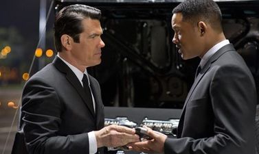 Marriage, Making Food & Men in Black: The Best of Tonight’s TV