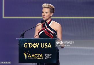 Her Look of the Day – Bold Stripes for Scarlett Johansson