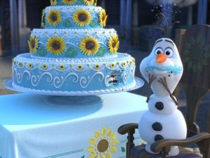 FIRST LOOK: Frozen Fans – Anna and Elsa Are Coming Back!