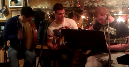 VIDEO: It Seems That Ireland Rugby Star Robbie Henshaw Has A Few Hidden Talents