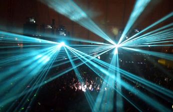 It’s Been Fifteen Years Since This Absolute Belter Of A Tune Topped the Charts