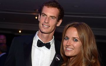 First Look: Andy Murray and Kim Sears Arrive at Dunblane Cathedral For Their Wedding