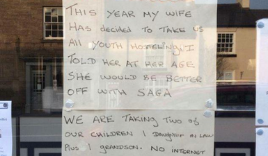 Shop Owner Goes On Holiday And Leaves Behind Hilarious Note
