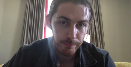 ‘It’s Time That Our Generation Stands Up’ – Hozier Encourages Fans To Vote Yes In Same-Sex Marriage Referendum