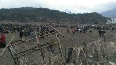 Powerful Earthquake Kills Hundreds in Nepal