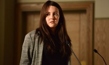 Eastenders Favourite Faces Tough Questioning In Upcoming Trial