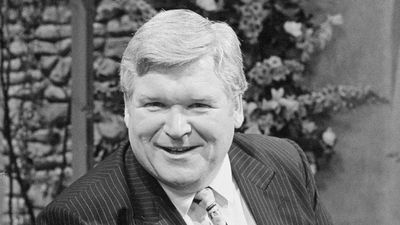 Former RTÉ Presenter Derek Davis Has Died