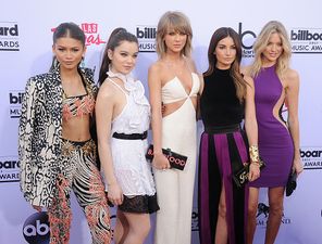 In Pictures: Red Carpet Style at the Billboard Music Awards