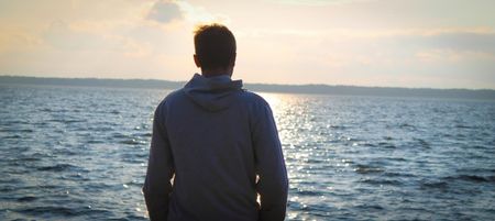 ‘Two Foot, Twenty-Four Inches’ – One Her.ie Reader Recalls The Moment He Decided To Take His Own Life