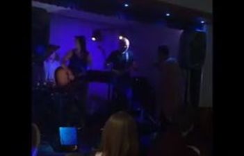 VIDEO: Cavan Woman Joined On Stage by Emeli Sandé For Singalong