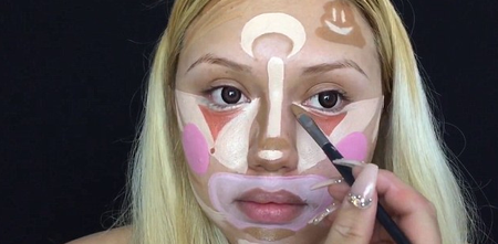 “Clown Contouring” Is The Latest Make-Up Trend