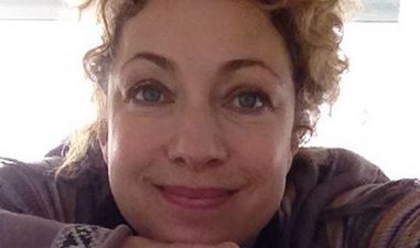 Actress Alex Kingston Ties the Knot in Rome