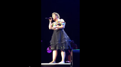 You Need To Hear Kelly Clarkson’s Cover Of ‘N Sync’s ‘Bye Bye Bye’