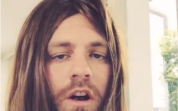 Brian McFadden’s Latest Cover Has to be Seen to Be Believed