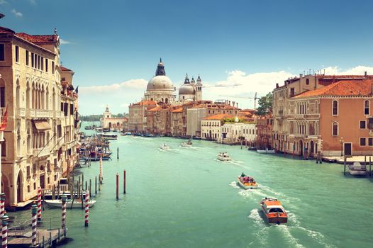 Venice to start charging tourists a fee to enter the city
