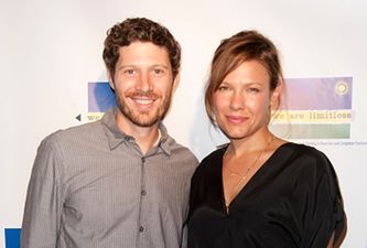 ‘Friday Night Lights’ Star Zach Gilford And Wife Kiele Sanchez Expecting First Child
