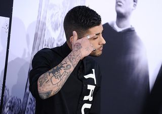 Oh No He Didn’t! Fans In Uproar As Zayn Malik Seems To ‘Throw Some Shade’ At Little Mix