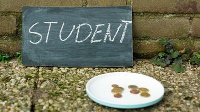 Here’s What Irish Students Live on Per Week