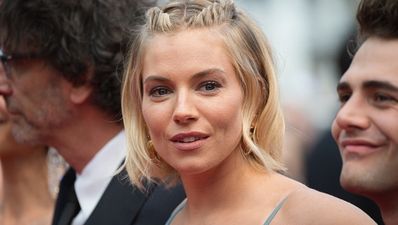 Sienna Miller Has Debuted A Dramatic New Look