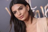 Emily Ratajkowski accuses Robin Thicke of sexual assault on set of Blurred Lines