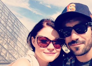 TV Actress Announces First Pregnancy With Sweet Tweet