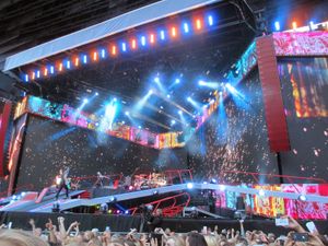 Charlie Simpson Apparently Set to Return to Busted